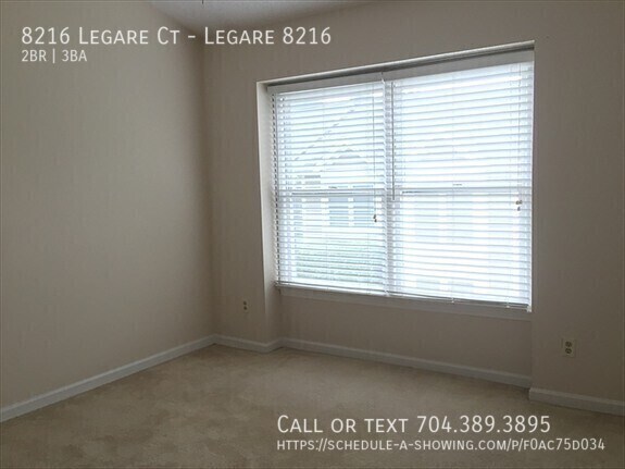 Building Photo - 8216 Legare Ct
