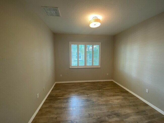 Building Photo - 183 Monterey Bay Dr