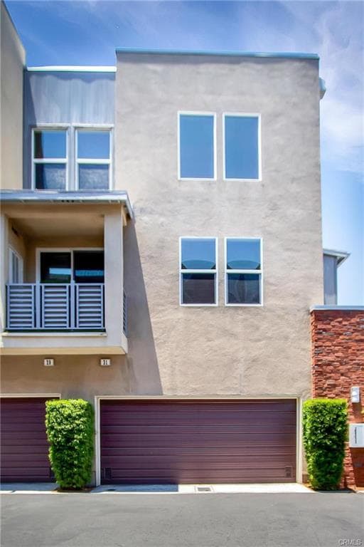 Building Photo - 31 Brownstone Way