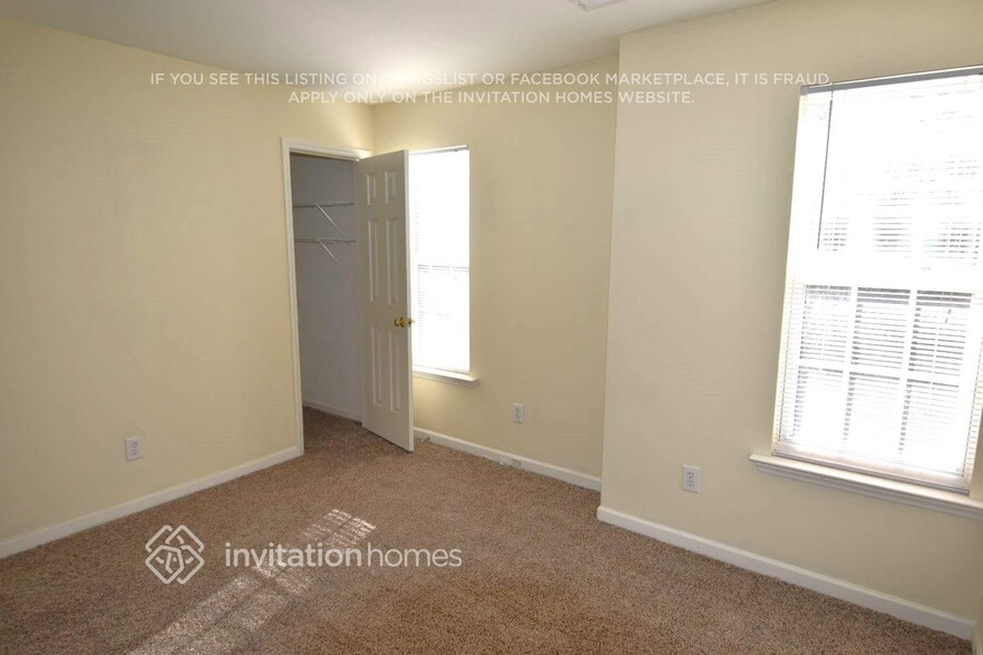Building Photo - 3244 Forest Mill Cir