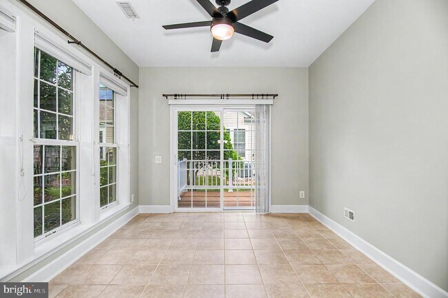 Building Photo - 8406 Mountain Larkspur Dr