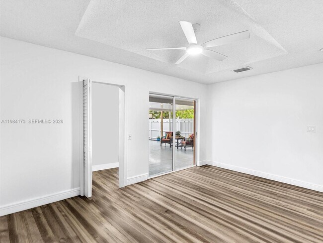 Building Photo - 7879 NW 193rd Ter