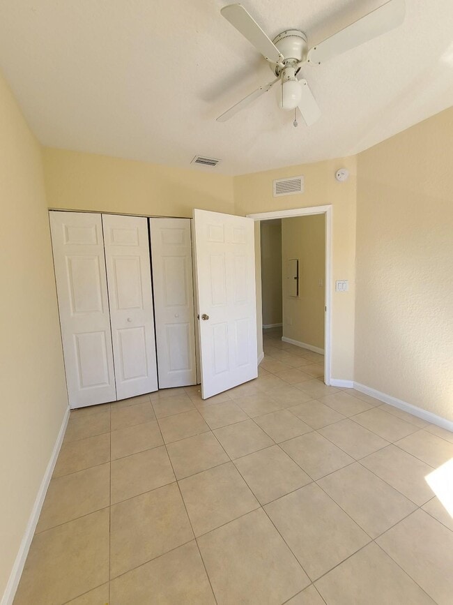 1133 Golden Lakes Blvd 1133 Golden Lakes Blvd West Palm Beach FL