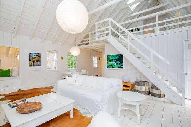 Building Photo - 53 Sayre's Path