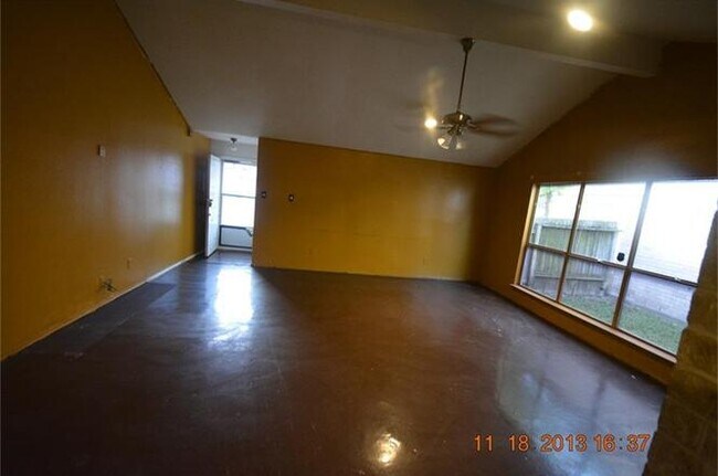Building Photo - 1418 Hunters Park Dr