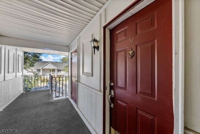 Building Photo - 9 Ruby Ct