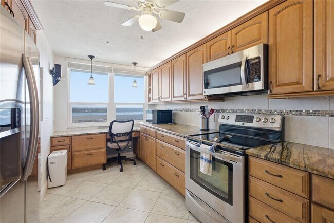 Building Photo - 17900 Gulf Blvd