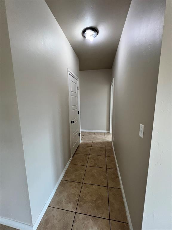 Building Photo - 203 Lyla Glen Dr