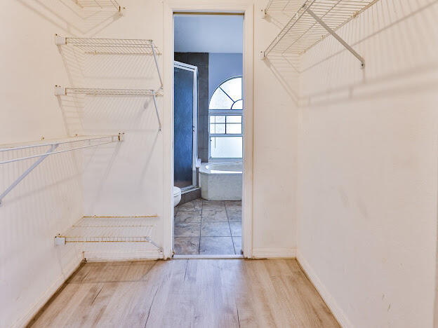 Building Photo - 3901 Loquat Rd