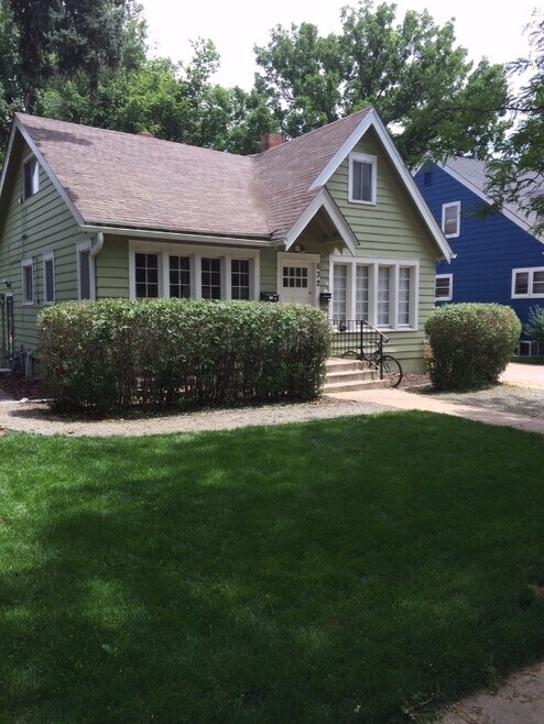 Building Photo - 632 S Loomis Ave