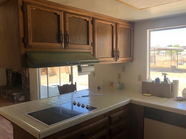 Electric Stove Top - 2087 W 7th St