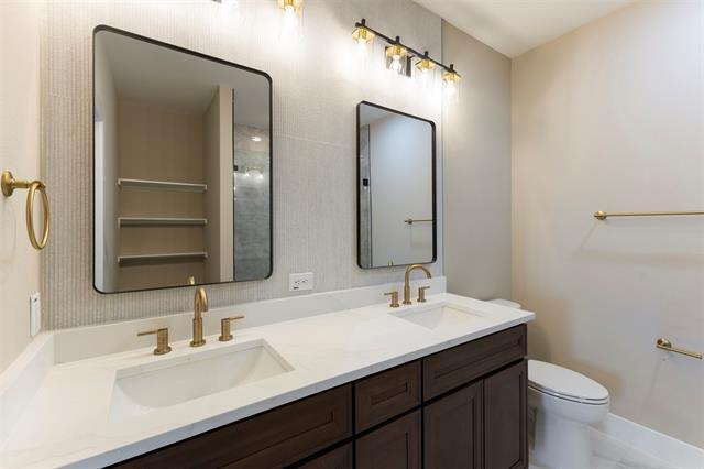 Building Photo - 2370 Usman Dr