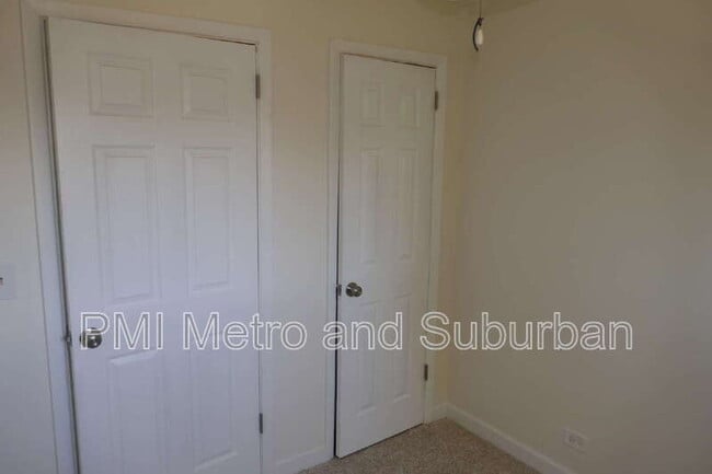 Building Photo - 37 E Judith Ann Dr