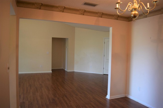 Building Photo - 6796 Gentle Oaks Dr