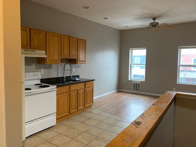 Building Photo - 3479 Amber St