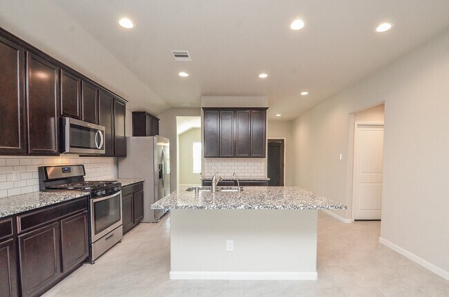 Building Photo - 7426 Flintrock Hollow Trail