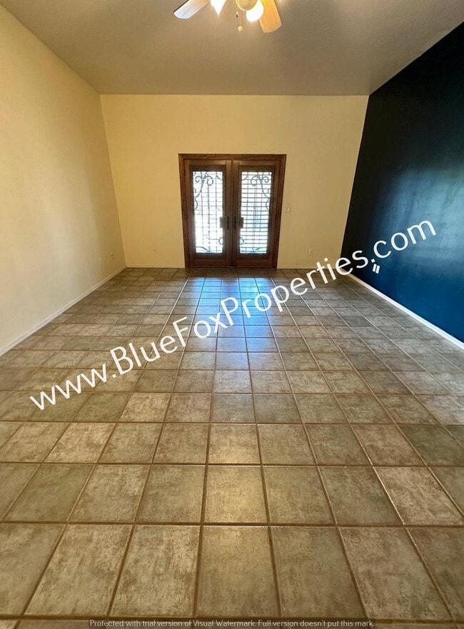 Building Photo - 4814 N Castle Ridge Rd