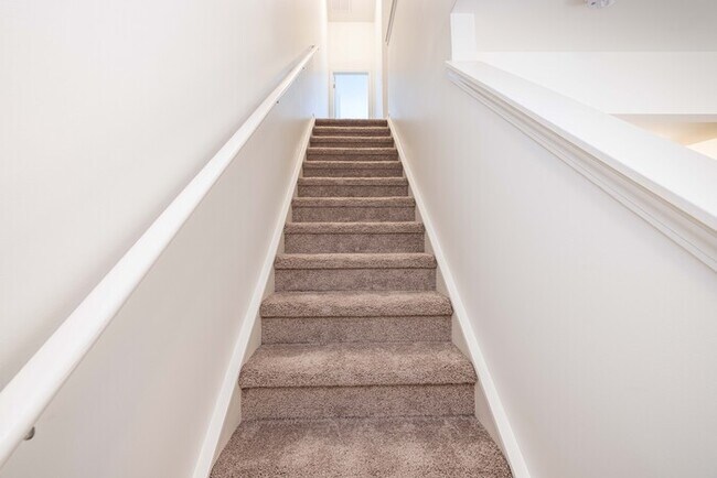 Building Photo - GREAT 2 Bedroom Townhome Regent Park - MOVE IN SPECIAL 1 MONTH FREE