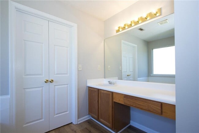Building Photo - 4442 Gaelic Way SW