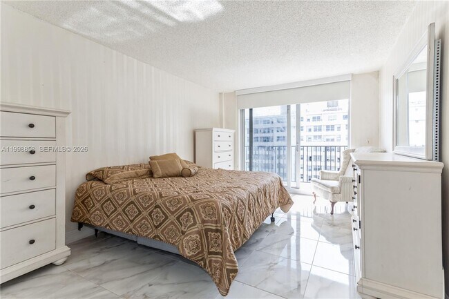 Building Photo - 9273 Collins Ave