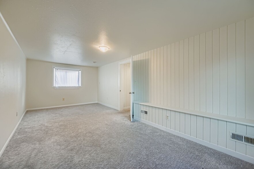 Building Photo - 3682 Chase Ct