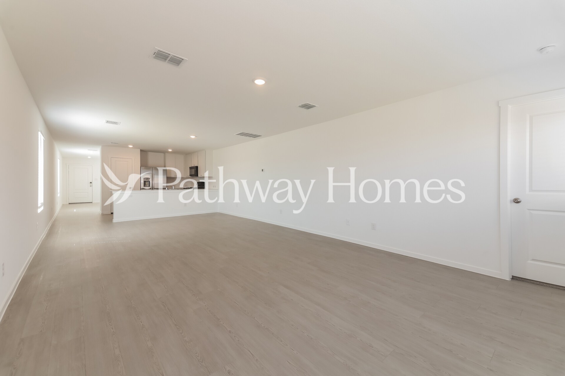 Building Photo - 3000 Burmese St