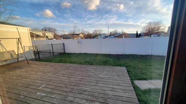 Building Photo - 202 Highbury Dr