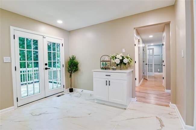 Building Photo - 1116 Havel Dr SW