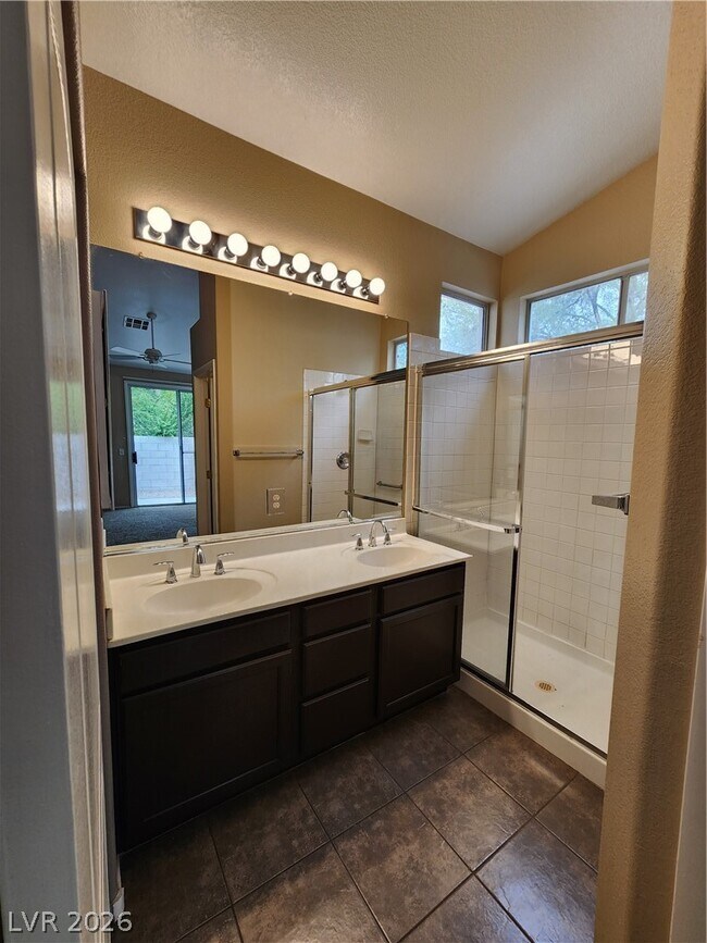 Building Photo - 1862 Windward Ct