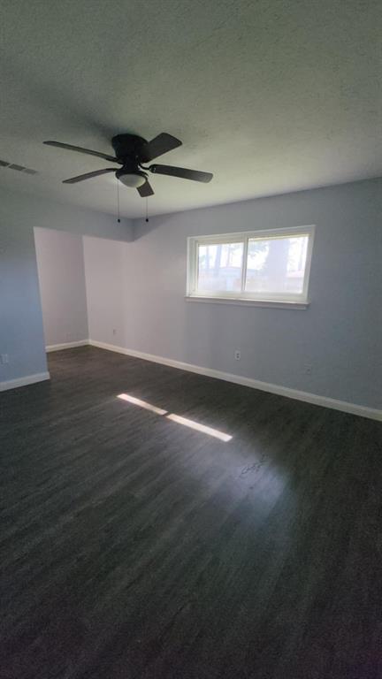 Building Photo - 2714 Crowell Ln