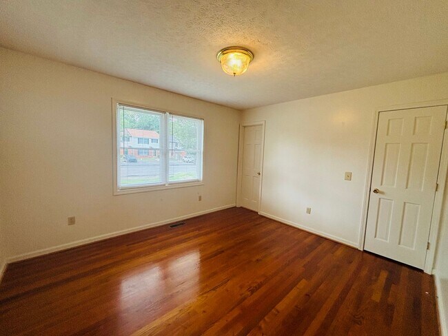 Building Photo - 70 Franklin Parke Ct SW