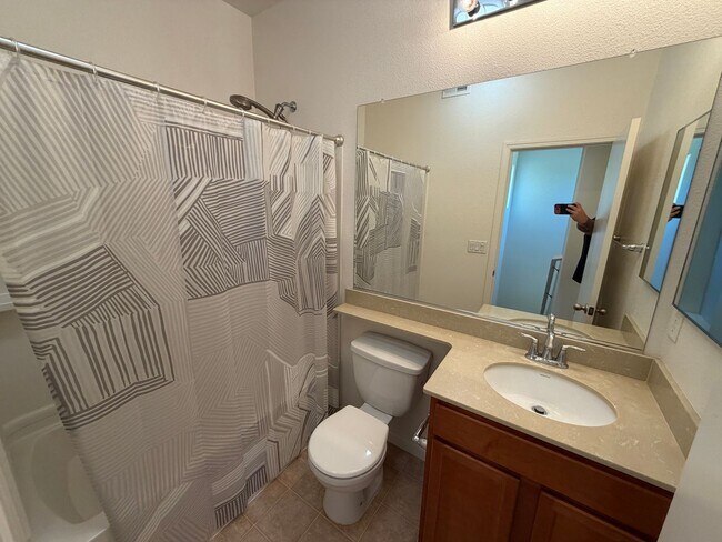 Building Photo - 10847 Wraysbury Way