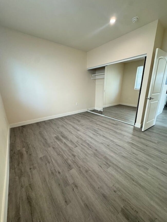 Building Photo - Charming & Private 4-Bedroom, 4-Bath Home in Sherman Oaks
