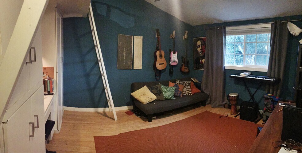 Building Photo - 2573 Oxford Lane