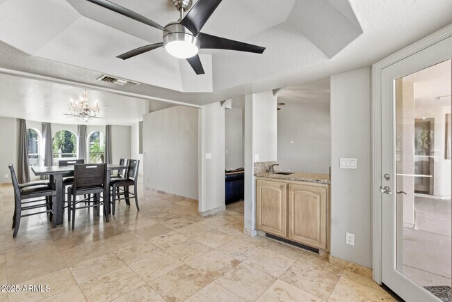 Building Photo - 15912 Centipede Dr