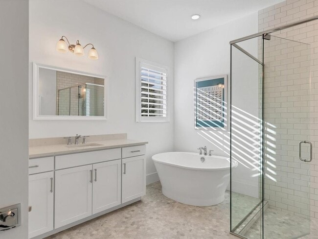Building Photo - 8331 Sea Glass Ct