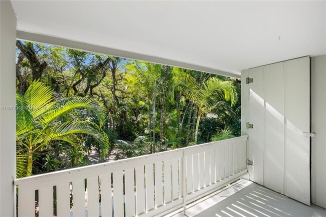 Building Photo - 3517 Loquat Ave