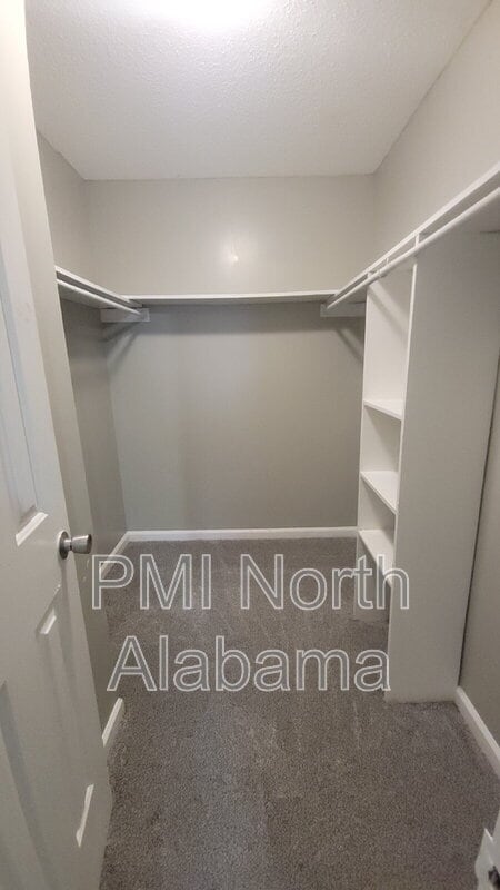 Building Photo - 1506 Ascent Trail NW