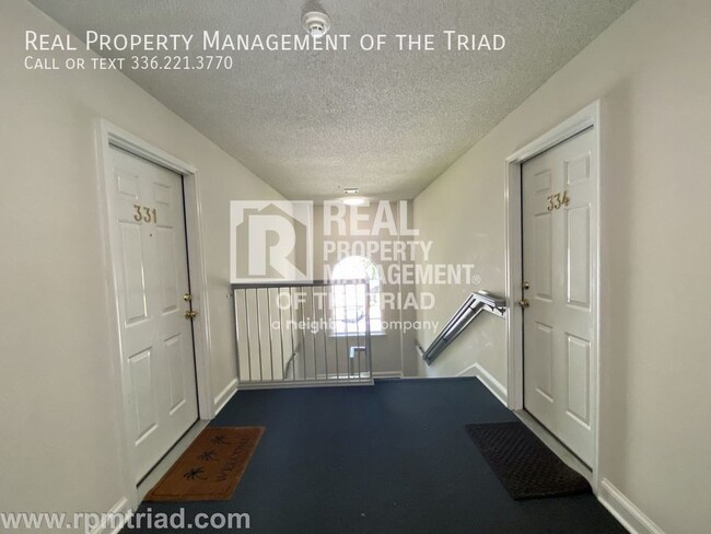 Building Photo - *Move In Special* Deacon Ridge Gated Commu...