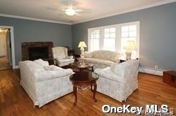 Building Photo - 165 Circle Rd