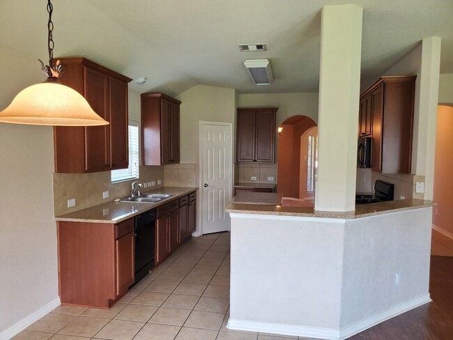 Building Photo - 1219 Pecos Pass Dr