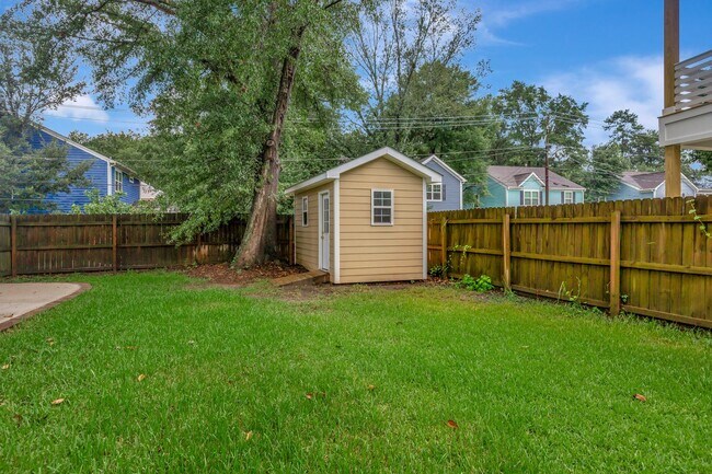 Building Photo - Welcome to Filbin Creek — North Charleston...