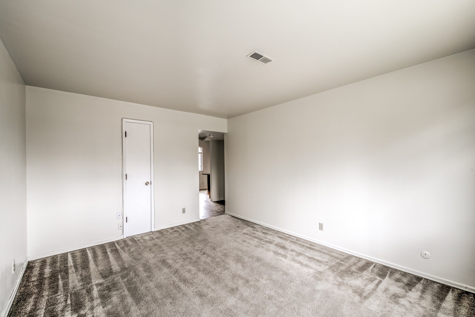 Living room layout - 22 E Rock Creek Mnr