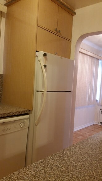 Kitchen - 19638 Pompeii Ave
