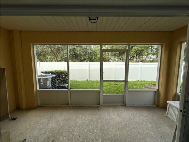 Building Photo - 20460 Needletree Dr