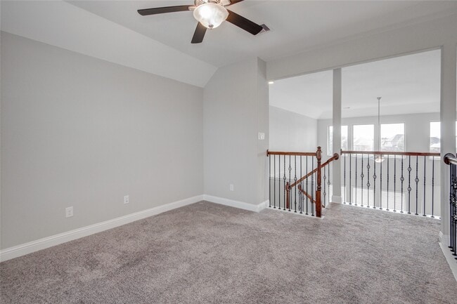 Building Photo - 12816 Oak Fls Dr