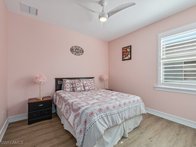 Building Photo - 28001 Longboat Key Run