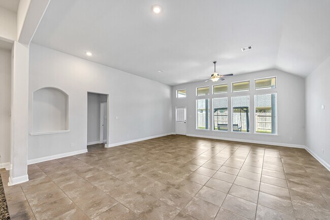 Building Photo - 29410 Barker Meadow Ln