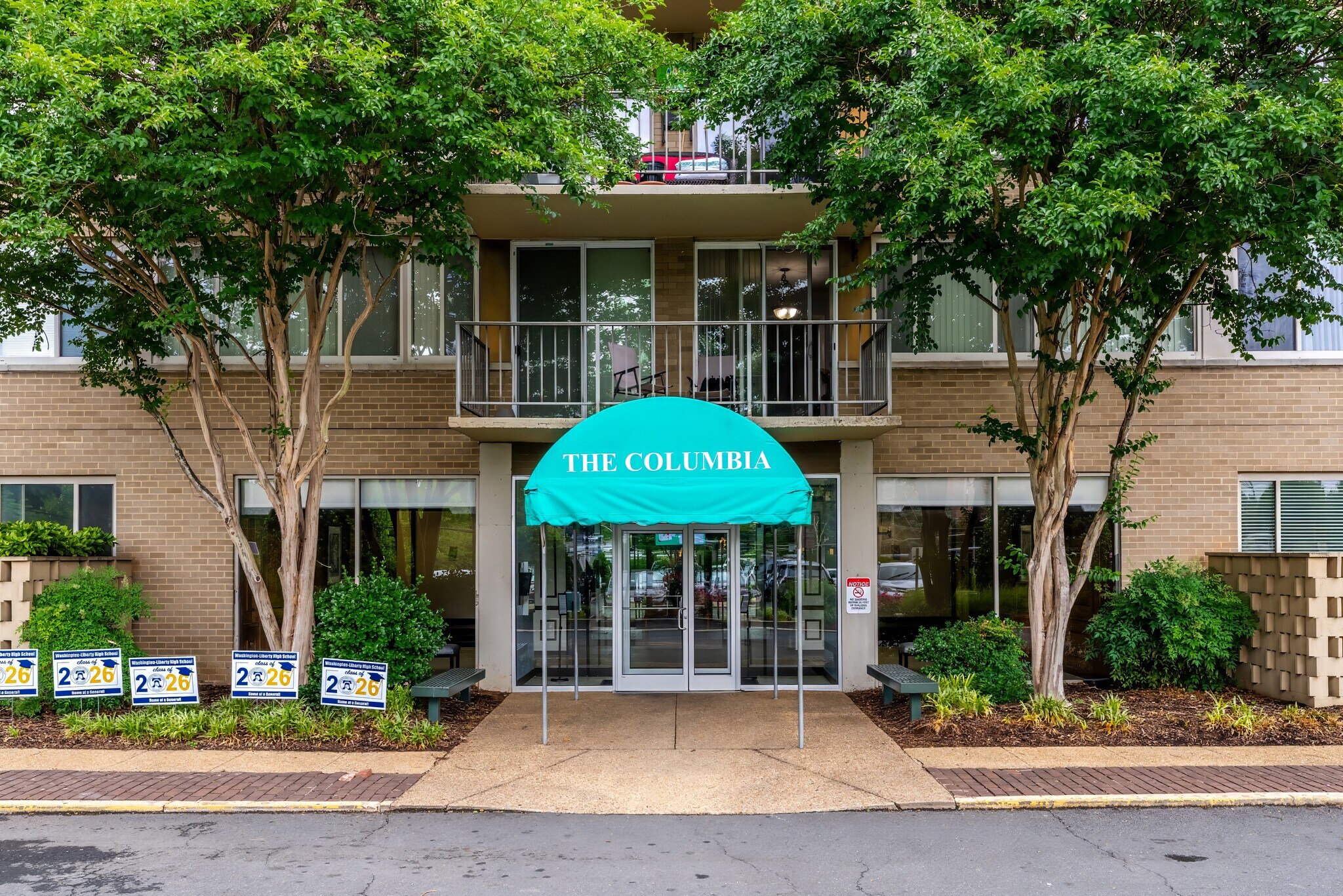 Building Photo - 5565 Columbia Pike