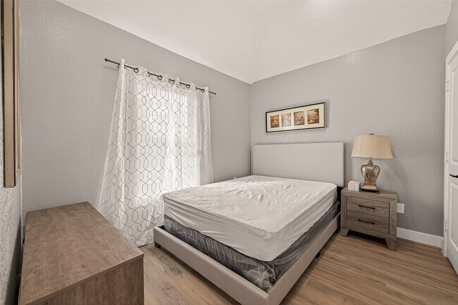 Building Photo - 4309 Beggs St